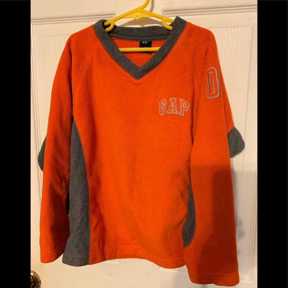 Gap sweatshirt for boys